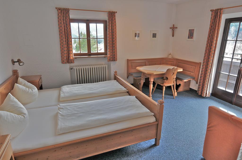 Gastehaus Maria Theresia Hotel Garni Schliersee Værelse billede